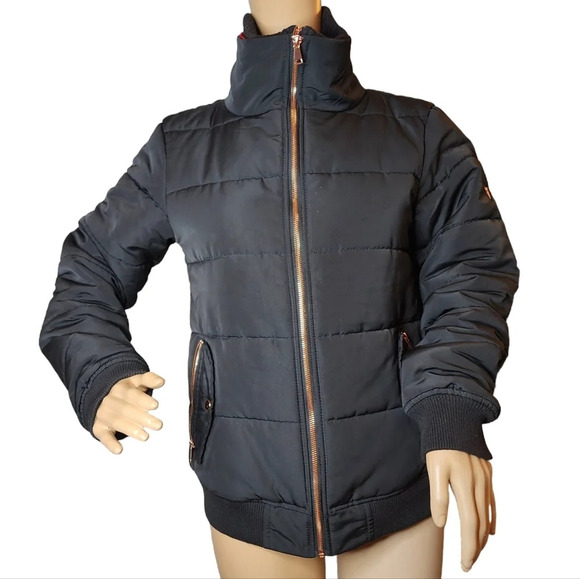 Guess Black puffy coat. Women's size small. - Picture 8 of 16